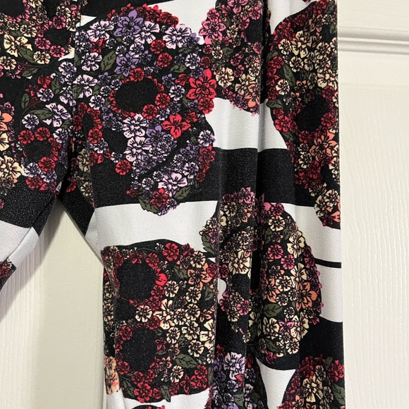 Lularoe leggings - Picture 3 of 4